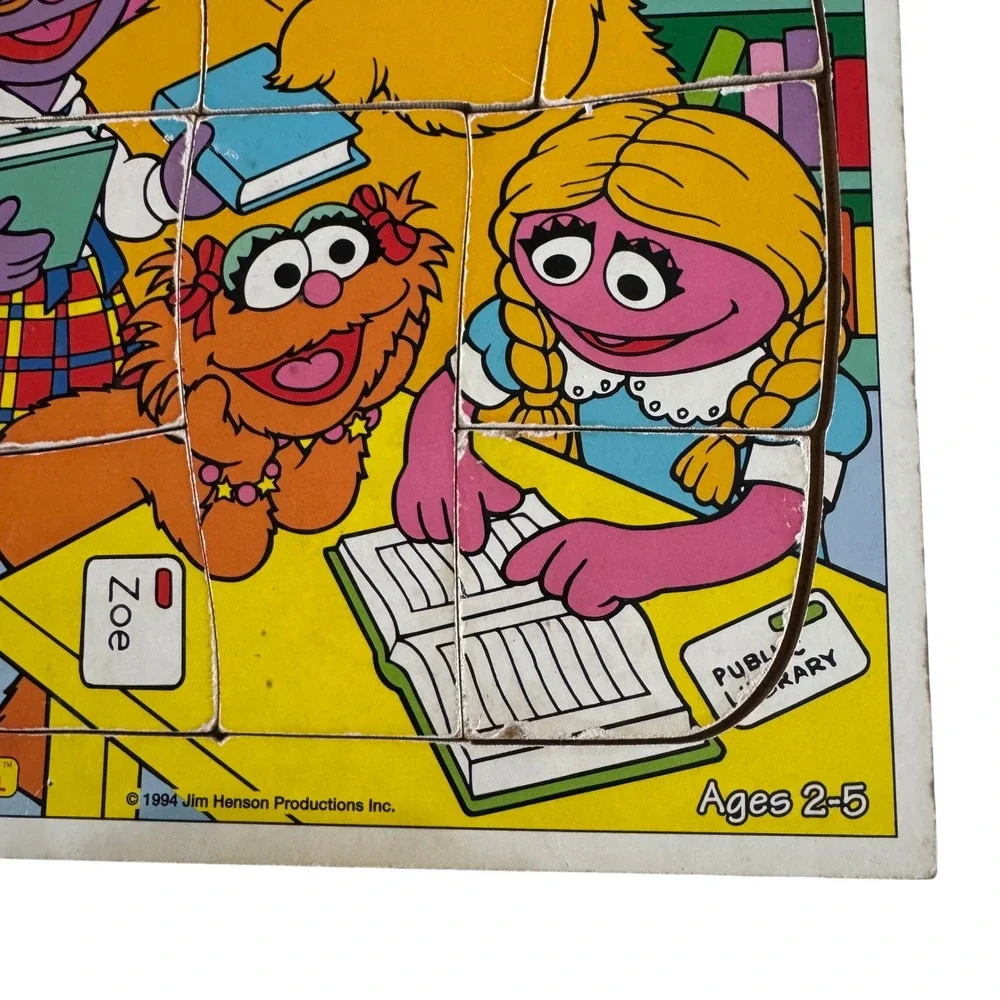 Playskool Sesame Street A Day at the Library Zoe Wooden Puzzle 1994‎ Ages 2-5